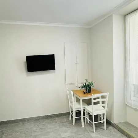 Apartment Super 2 Pieces Montmartre
